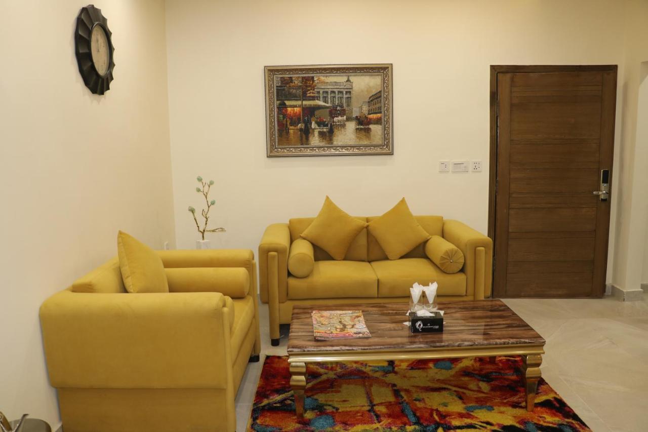 מולטאן Hotel Avalon Suites מראה חיצוני תמונה